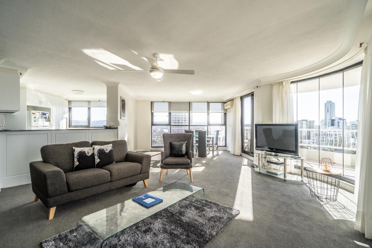 גולד קוסט Biarritz Apartments מראה חיצוני תמונה